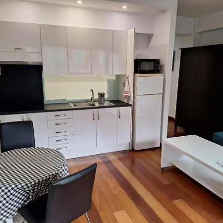 Loft Moderno Y Comodo A Un Minuto De Canteras Appartamento
